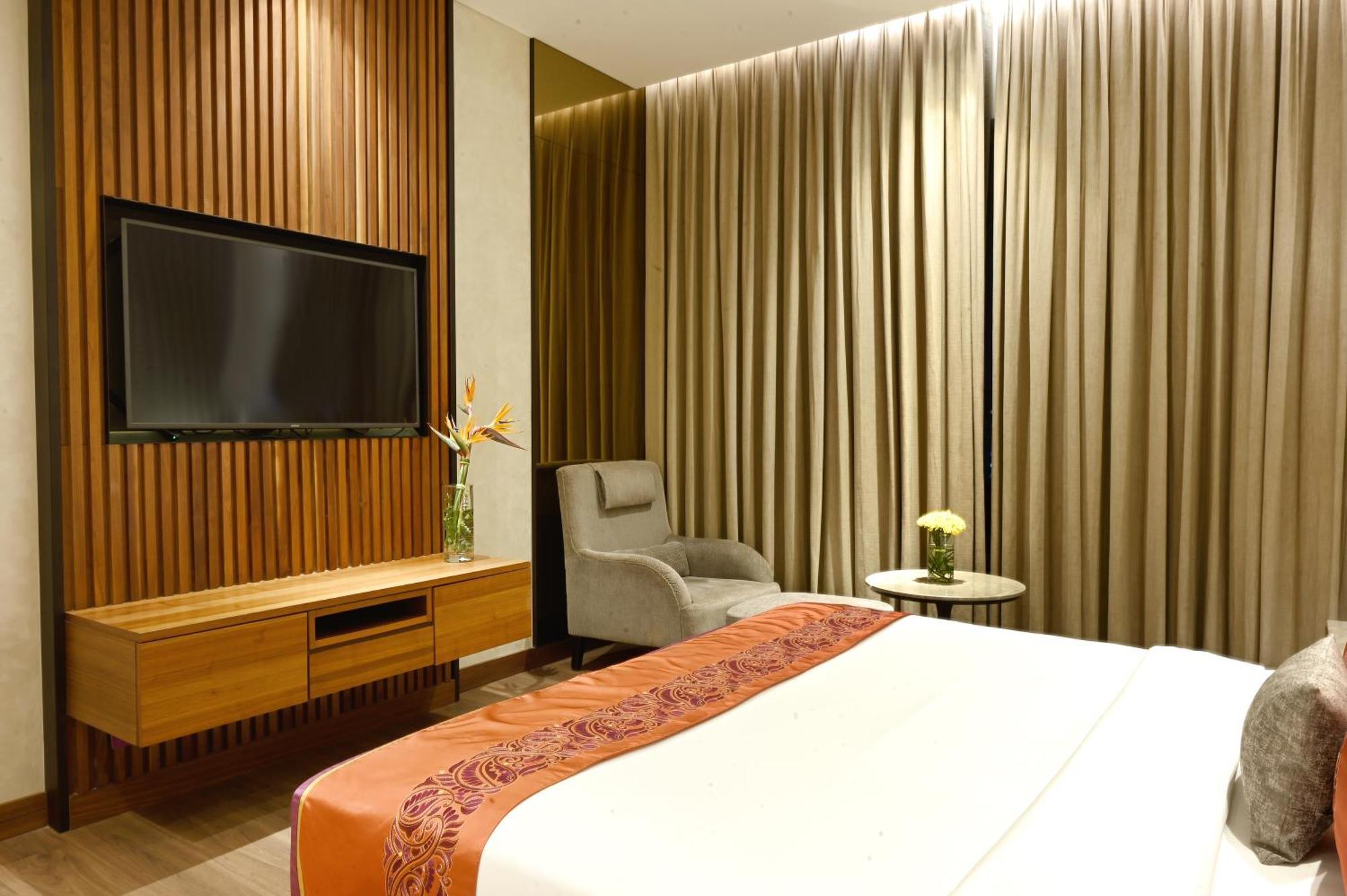 Vivanta Kolkata Em Bypass Exterior photo Deluxe Room