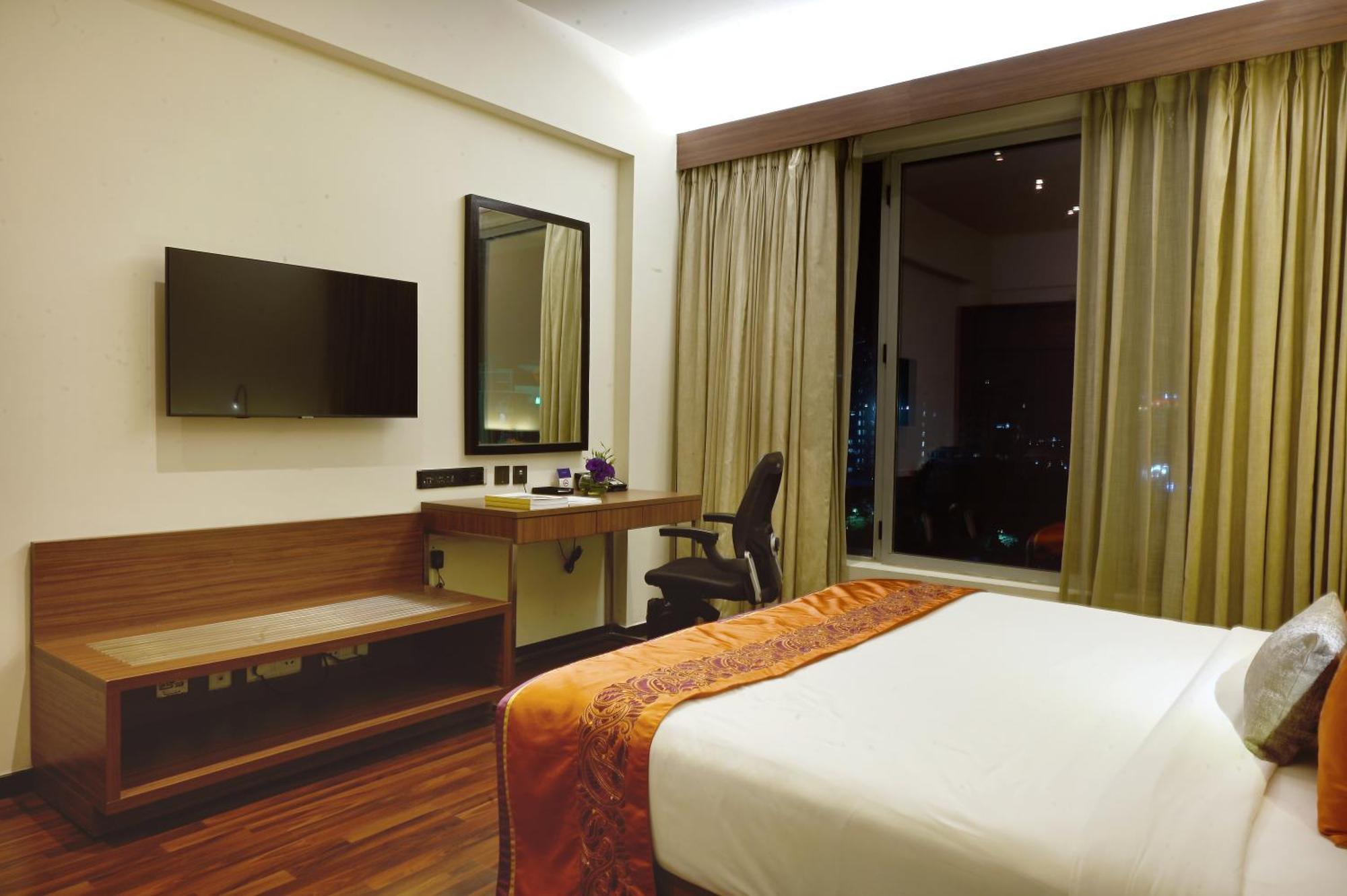 Vivanta Kolkata Em Bypass Exterior photo Deluxe Room